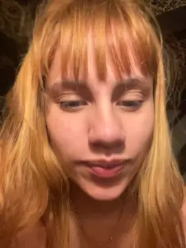 Cam4 Free Live Porn of saraangelafern1