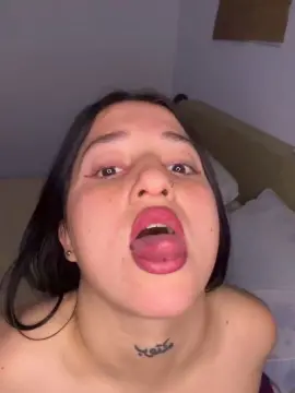 Cam4 Live Sex Cam of Tublanquita24