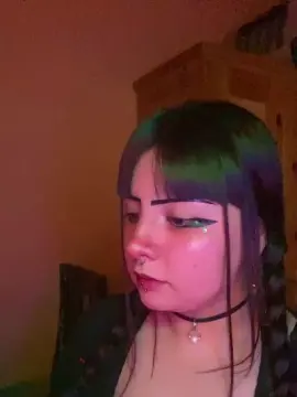 Cam4 Free Live Porn of ugly_shinii
