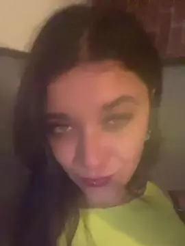 Cam4 Live Porn of Chinitax22