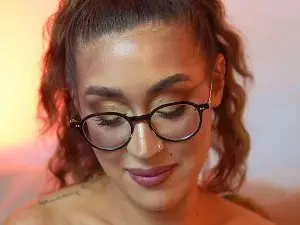 Cam4 Best live sex cam show of AileenKiss