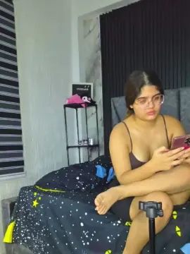 Cam4 Sex Chat of Maddyh