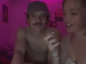 Cam4 Watch Live Sex Cams of Chloeetjade25