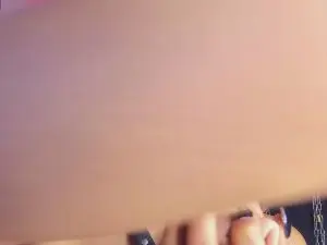 Cam4 Live Porn of charrlotte_quin