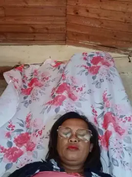 Cam4 Free Live Porn of Bella93