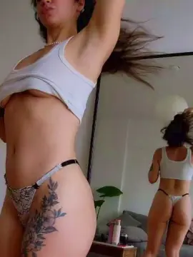 Cam4 Nude Webcam of feliciabruna