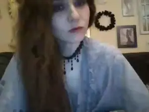 Cam4 Free Porn Cam of QueenCrimson