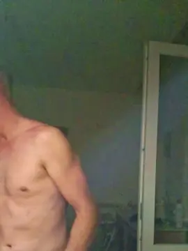 Cam4 Live Porn of Cinkev