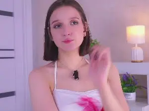 Cam4 Live Porn of KeeleyByron