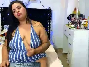 Cam4 Watch Live Sex Cams of charlotte_218