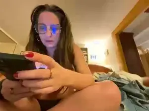 Cam4 Watch Live Sex Cams of Lenaaahot