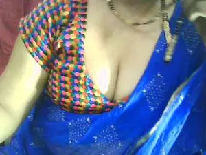 Cam4 Free Porn Cam of Sexypooja69