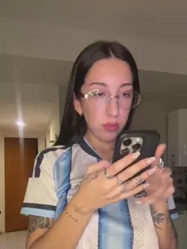 Cam4 Sex Chat of babylola33