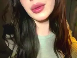 Cam4 Live Sex of LaurelPetrson