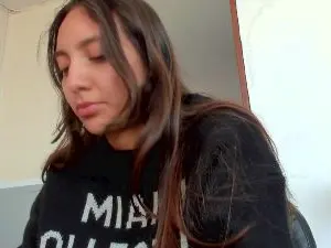 Cam4 Adult Video Chat of LilyGarcia