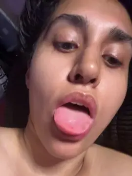 Cam4 Live Porn of Allkisses