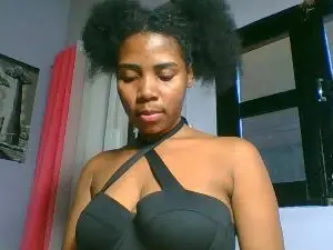Cam4 Sex Chat of shamirah_sexy