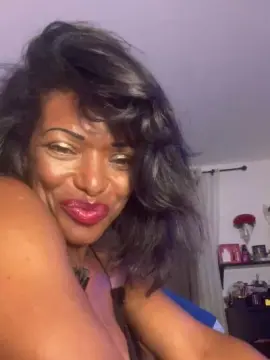 Cam4 Live Porn of Belingtia