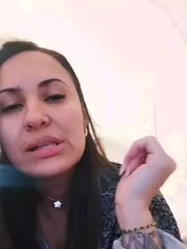 Cam4 Nude Webcam of Fatisexy88