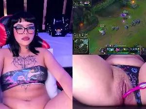 Cam4 Adult Webcam of Nyveth