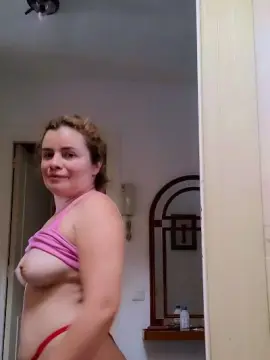 Cam4 Nude Webcam of camila901
