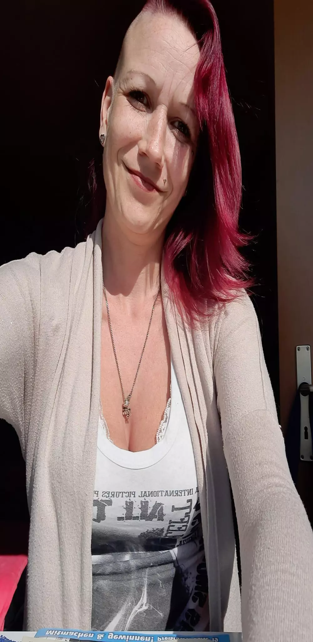 19PussyDeluxe83