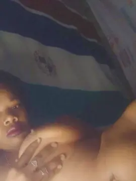 Cam4 Live Porn of Heritiana974