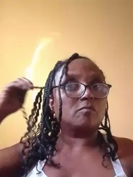 Cam4 Free Live Porn of momsexy_xxx