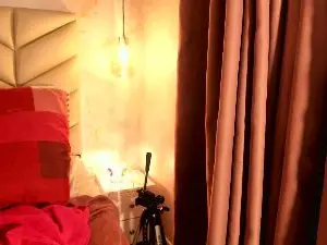 Cam4 Free Porn Cam of Yvonne_Collins