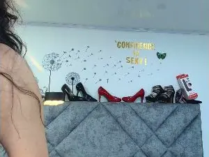 Cam4 Watch Live Sex Cams of Shantey_Laurent