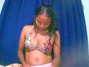 Cam4 Private Sex Chat of Fitiavana8