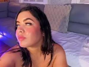 Cam4 Free Live Porn of Isabella_Rios_