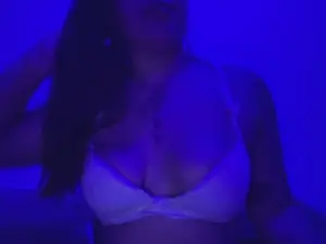 Cam4 Adult Video Chat of Mala_2222