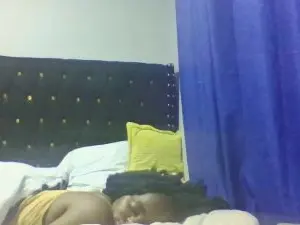 Cam4 Sex Cam of Zuri_ii
