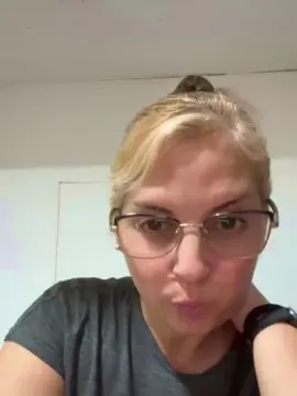 Cam4 Free Live Porn of Micarica