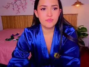 Cam4 Live Sex Cam of Selena_noir