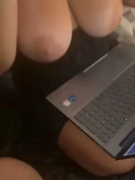 Cam4 Nude Webcam of collina09