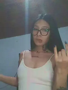 Cam4 Live Porn of latinakira1