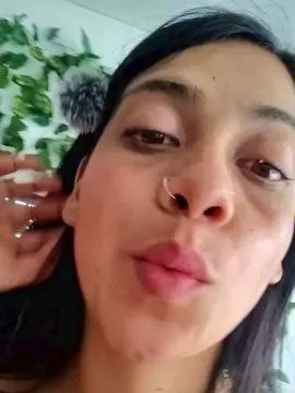 Cam4 Sex Chat of sweet_scarlett_