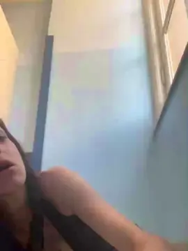 Cam4 Free Porn Cam of bigiulia42gcom2