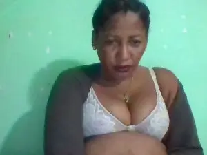 Cam4 Live Porn of LyndaBelle