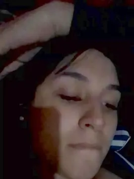 Cam4 Free Porn Cam of La_chuni