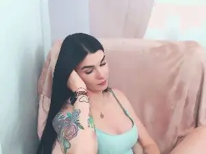 Cam4 Free Porn Cam of BrunettDream