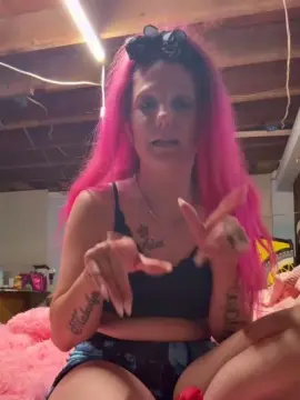 Cam4 Free Live Porn of wetNwildPim