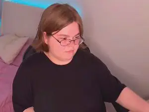 Cam4 Free Live Porn of ManeelaKennedy