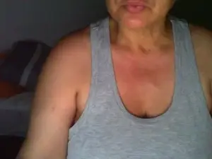 Cam4 Live Sex of lucifora