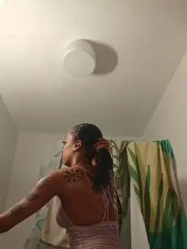 Cam4 Adult Webcam of elleblue_sexy