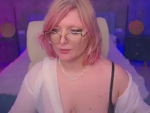 Cam4 Adult Webcams of CoolTatiss