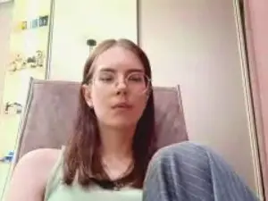 Cam4 Best live sex cam show of ClaudeYamakawa