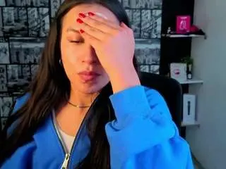 Camsoda Nude Webcam of emmygomez